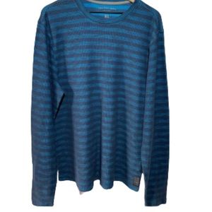 Calvin Klein Men’s thermal long sleeve blue striped shirt size XL